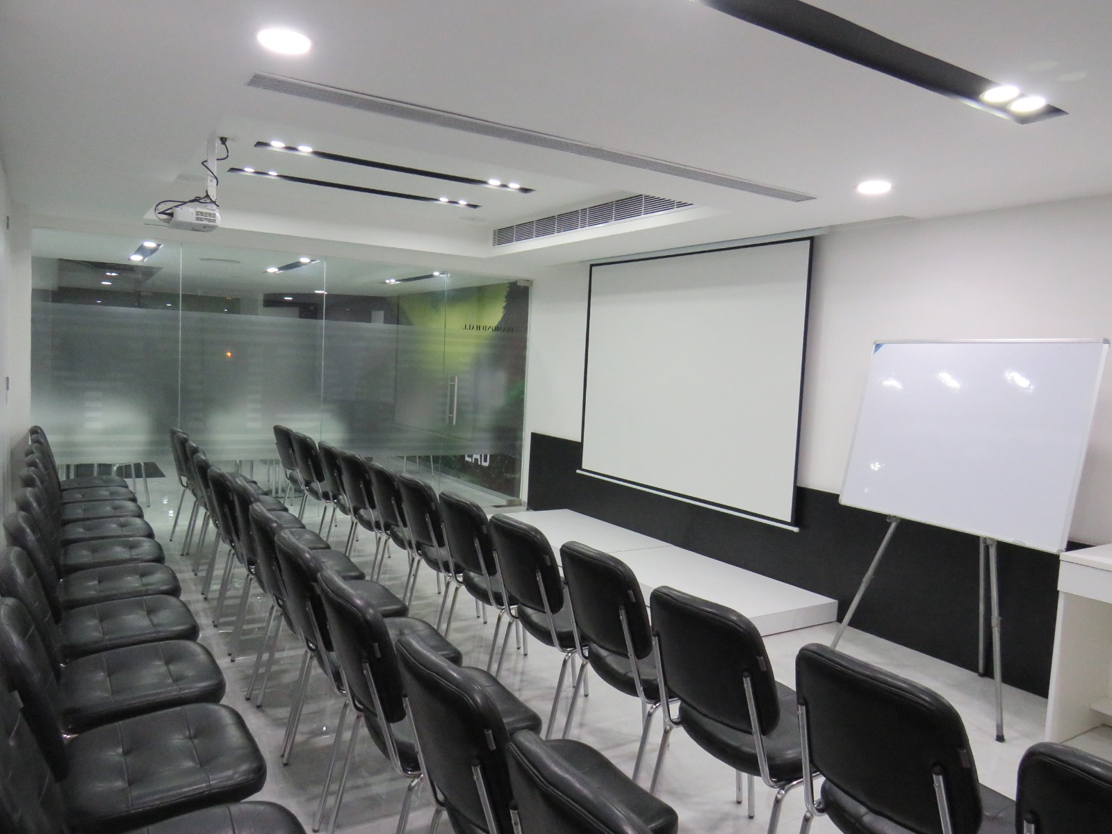 whatsapp image 2025 11 19 at 13.01.55